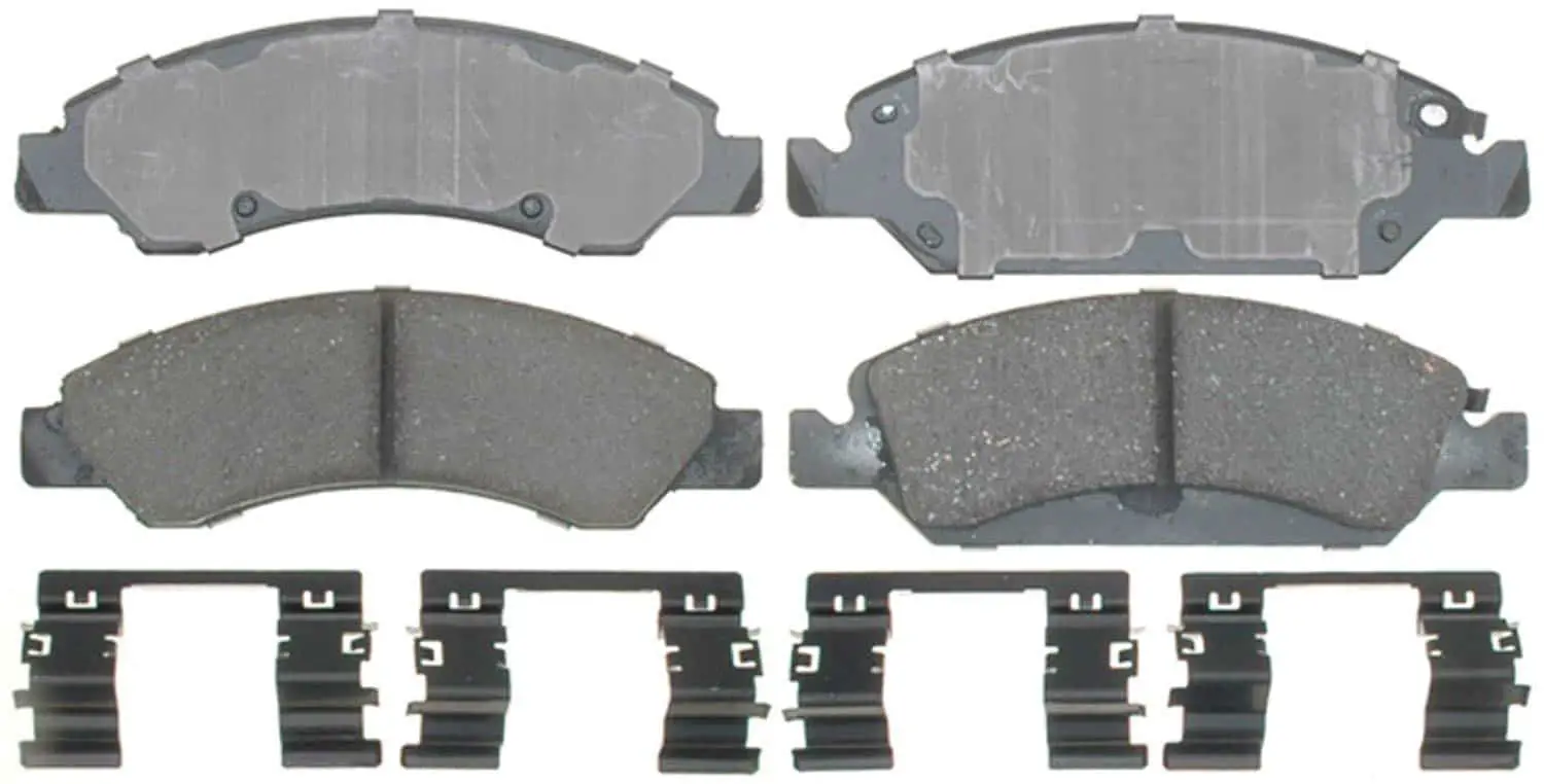 ACDelco 17D1367CH Professional Ceramic Front Disc Brake Pad Set